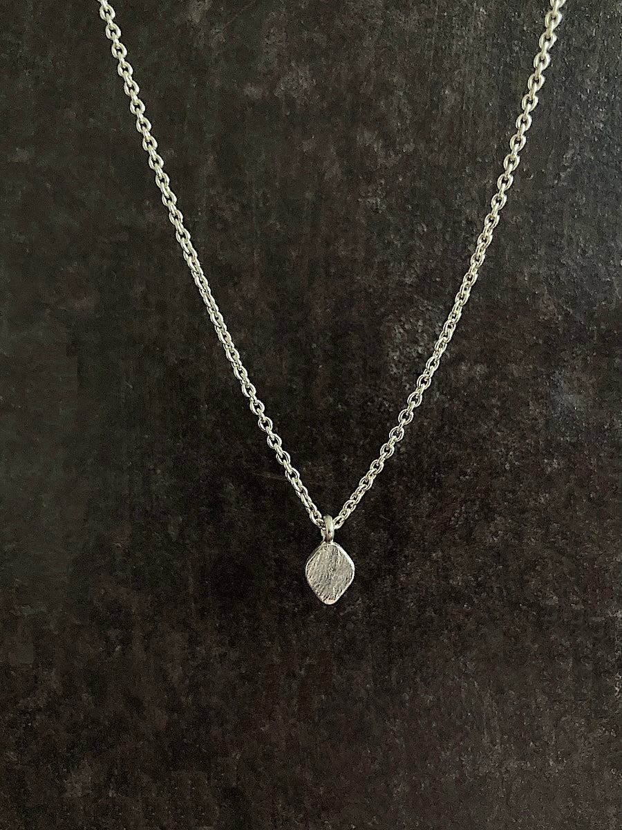 Natural Diamond Pendant 14k Gold