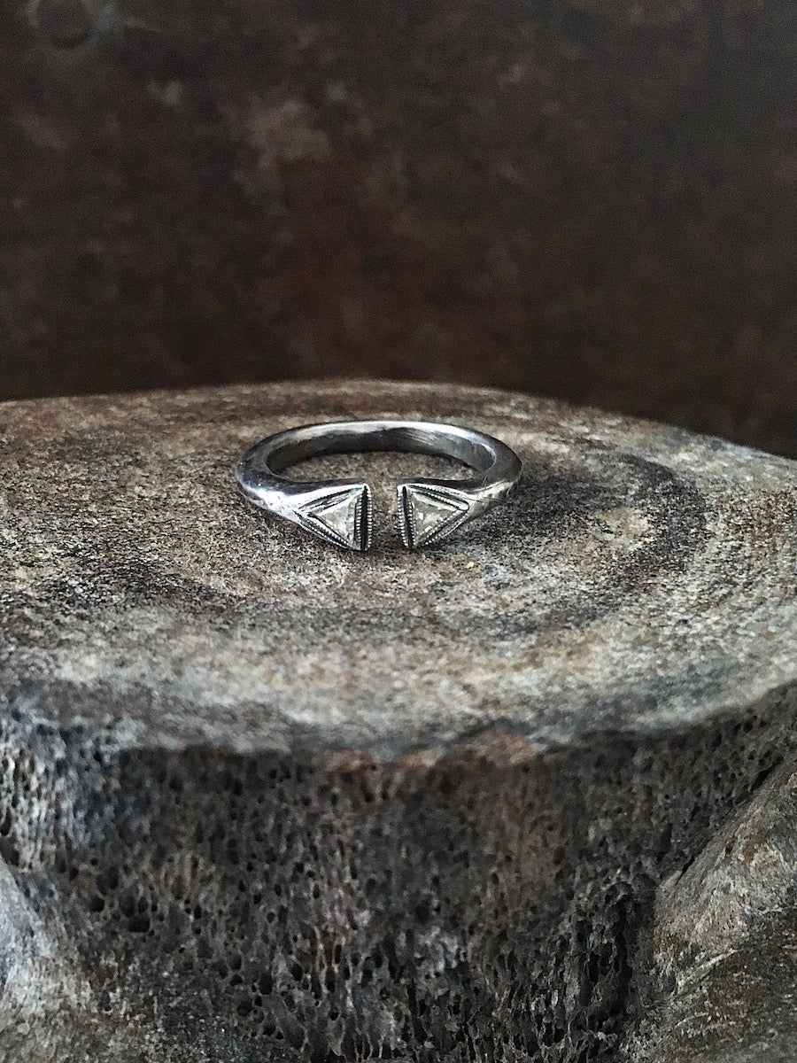 Deco Split-front Diamond Ring Silver